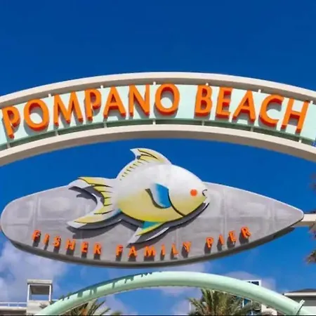 Beach Spot Firepit, Gazebo, Bikes, Pet Friendly